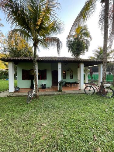 Casa Boiçucanga - São Sebastião - pertinho da Cachoeira – khách sạn tại Praia de Boicucanga