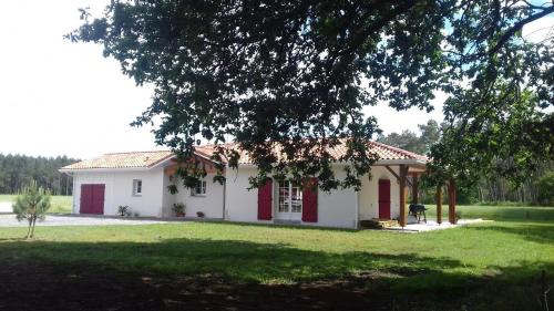 Le clos des pins in Leon