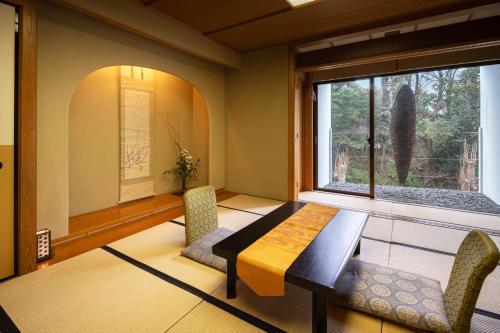 Chigusa Hotel［和室］