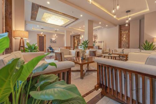 บริการและสิ่งอำนวยความสะดวก, เดอะ โพธิ ทรี (The Bodhi Tree) in เลห์