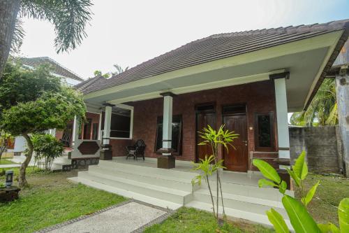 New Bintang Mandalika Room Type - Double Room with Patio