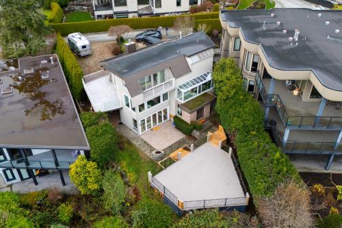 Omgeving, Luxury Modern 2-Bedroom Suite Near Transit & Shops in White Rock