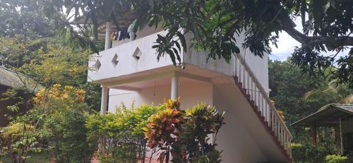 Exterior view, Peacock Family Stay in Tangalle