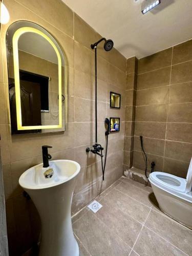 Exclusive VIP 1 Bedroom Apartment in DHA Phase 6 By Virani - image 9