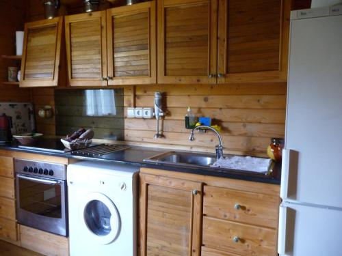 Konyha, Maldagorri in Ezkurra