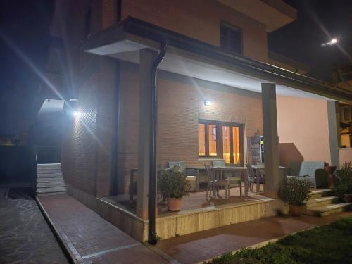 THAT'S LOVE Fiumicino airport Jazz-8min airport-100mt historic center in สนามบิน ฟุยมิชิโน