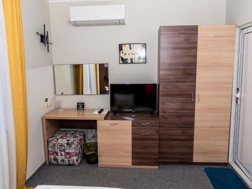 City House Hotel & Restaurant - image 2