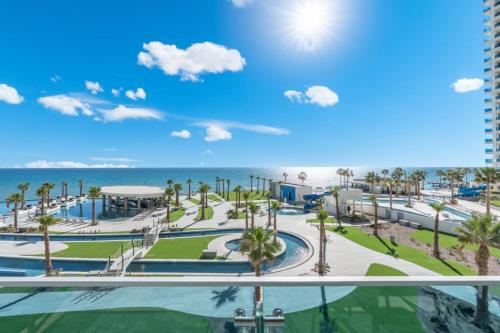 Encantame Soleil 1BR Sleeps 4 lock off unit – khách sạn tại Playa Encanto
