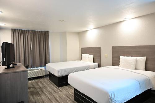 Rodeway Inn Fremont - image 11