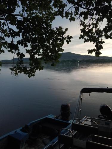 Chalets along Zambezi River - Enjoy Game & Canoeing Safaris - Boat Cruises & Fishing in Siavonga