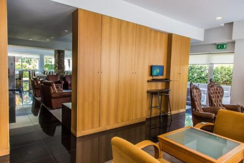 Hotel Columbano - image 12