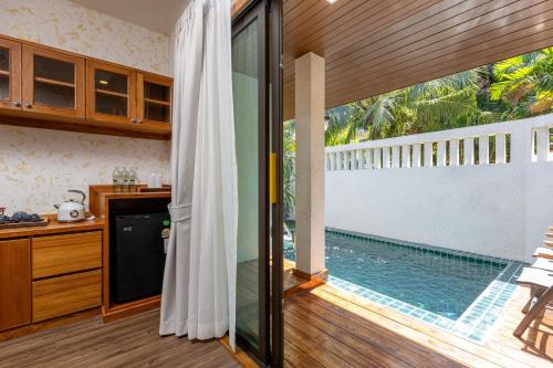 Naiyang Park Resort in Naiyang Beach