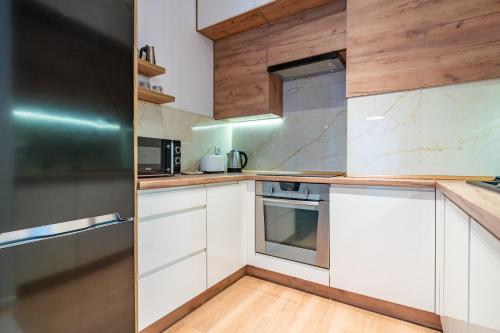 Cozinha, Szurmana Modern Stay Apartment by BookingHost in Panewniki