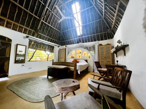 Distant Relatives Ecolodge and Backpackers in Kilifi
