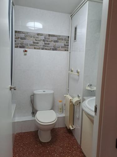 Voramar, Apartamento a primera línea de mar y con piscina (Voramar, Apartamento a primera linea de mar y con piscina) in 濱海卡內特