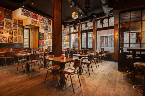 Étterem, St Christopher's Winston Hostel in Amszterdam