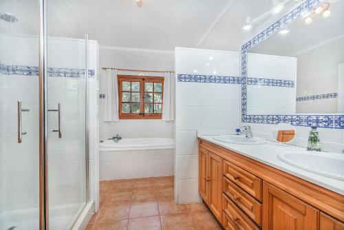 Villa Manyani - By Dream Villas Pollensa - image 3