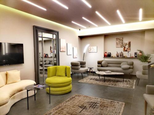 White House Suites - image 4