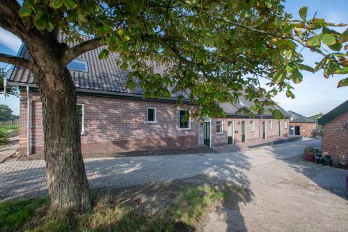 Hotelboerderij Akkerlust in Лейдшендам