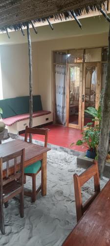 Kua Garden Bungalow in Utende