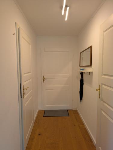 入口, Ferienwohnung mit Terrasse in der Nähe vom Golfplatz (Ferienwohnung mit Terrasse in der Nahe vom Golfplatz) in 埃格馬廷