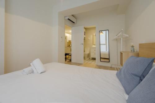 Downtown&New apt para 9pax en la Plaza de Chueca - image 10