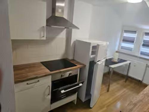 Schöne Vollausgestattete Monteurs- Gästewohnung nähe Raffinerie Leuna und Geiseltalsee 0307 (Schone Vollausgestattete Monteurs- Gastewohnung nahe Raffinerie Leuna und Geiseltalsee 0307) in Merseburg