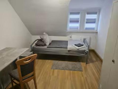 Schöne Vollausgestattete Monteurs- Gästewohnung nähe Raffinerie Leuna und Geiseltalsee 0307 (Schone Vollausgestattete Monteurs- Gastewohnung nahe Raffinerie Leuna und Geiseltalsee 0307) in Merseburg