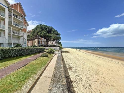 Appartement 4 chambres avec terrasse et parking à Arcachon accès direct aux plages - FR-1-433-28 - image 2