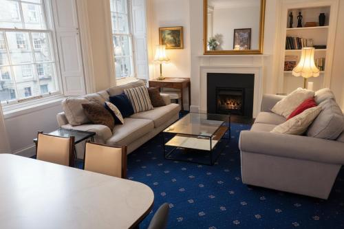 Be in the front row - Royal Mile 3 bedroom apartment - image 4