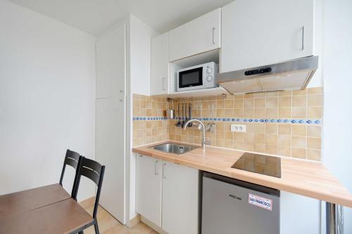 Comfortable Apartment 1BR 2P – Paris 10th - image 9