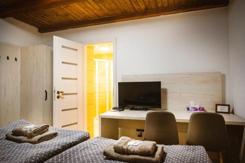 Penzión Pri Kaštieli Záturčie obrázok