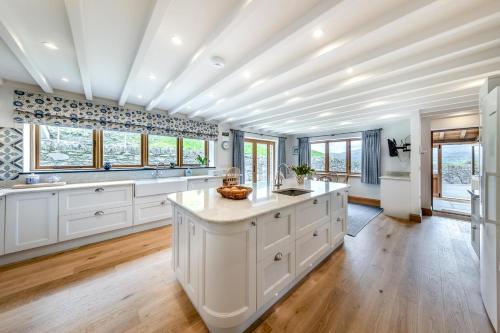 Iekārtas, 4 Bed in Derwenlas oc-c29244 in Furnace (Machynlleth)