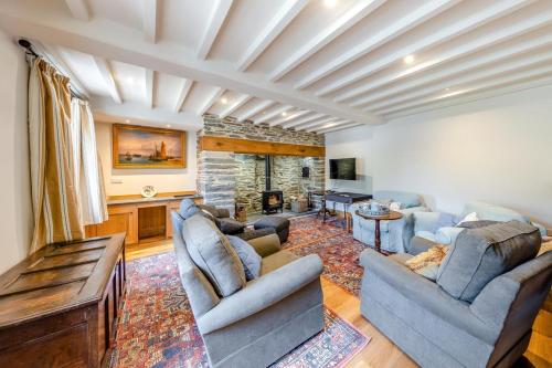 Iekārtas, 4 Bed in Derwenlas oc-c29244 in Furnace (Machynlleth)