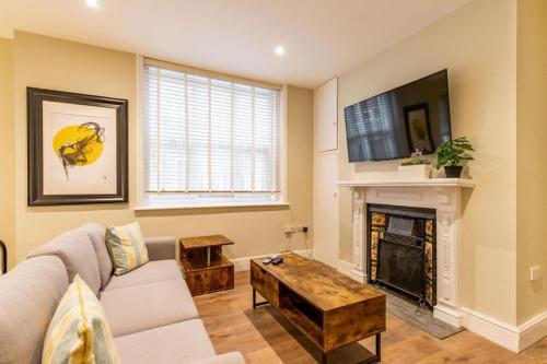 Ground floor Apartment 2 Minutes from the Sea in 克羅默鎮