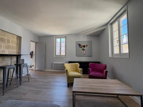 New - Charming apartment - historic heart