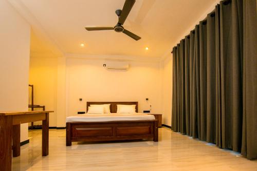 Coco Breeze 4BR Private Family Villa in Ahangama - image 3