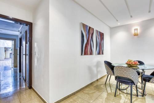 Islane Pool & Relax Apartment-10min Adrar Stadium in 알 모하마디