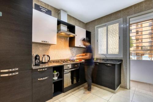 Islane Pool & Relax Apartment-10min Adrar Stadium in 알 모하마디