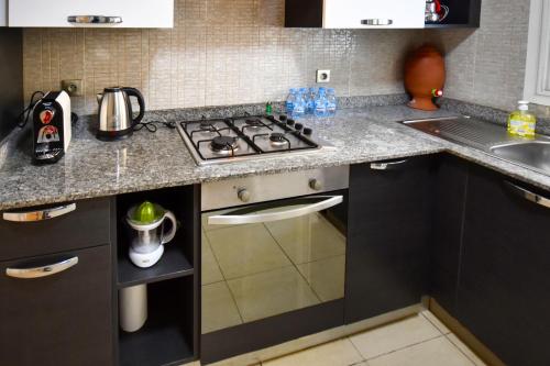 Islane Pool & Relax Apartment-10min Adrar Stadium in 알 모하마디