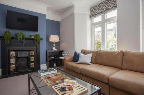 5 Bed in Bath oc-bhr41, Bath