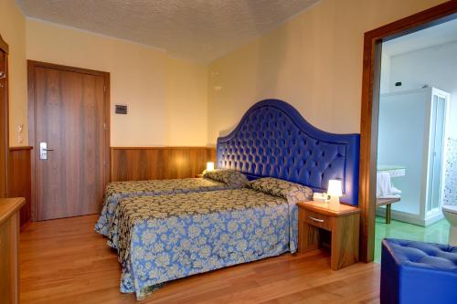 Hotel Nike - image 10