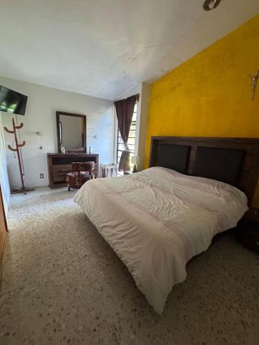 The cabin in Tepotzotlán (The cabin in Tepotzotlan) in San Juan De Las Tablas