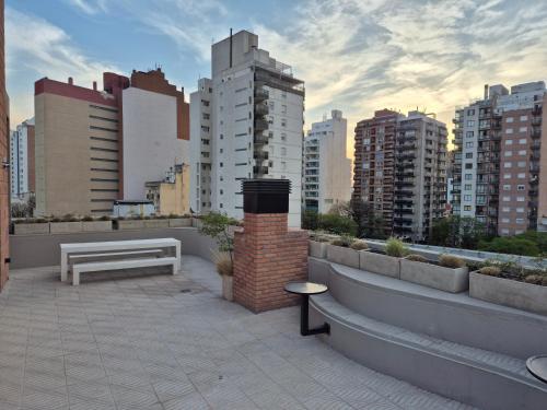 Oasis Urbano - bello departamento amoblado en la mejor zona de Guemes - image 2