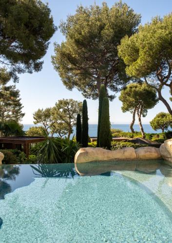 Grand-Hôtel du Cap-Ferrat A Four Seasons Hotel - image 6