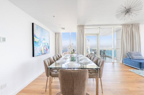Luxury JBR · 2BR · 5* Beach Resorts Access!, Dubai (photo 10)
