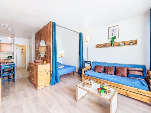 Studio Cosmos-1 by Interhome - Location saisonnière - Villarembert