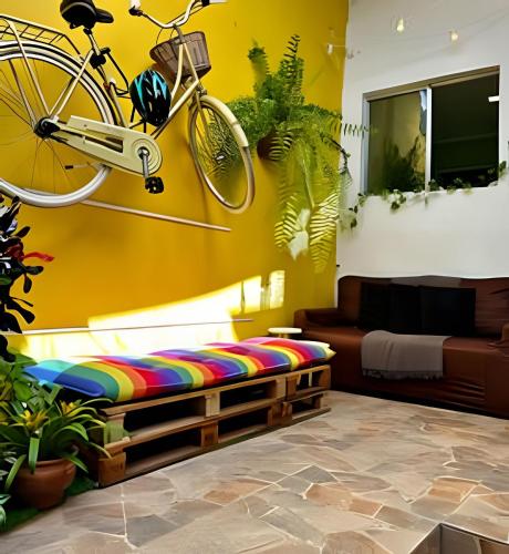 Casa perto do Metrô, USP ,Acadepol e Bucareste, São Paulo