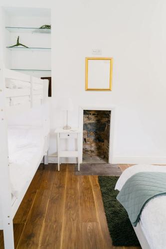 Live Like Lords & Ladies At Our Country Estate in 巴林納斯洛