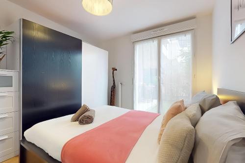 Appartement T2 exceptionnel avec Terrasse in Дрансі